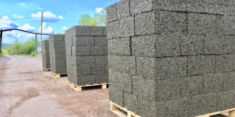 Строительный материал арболит