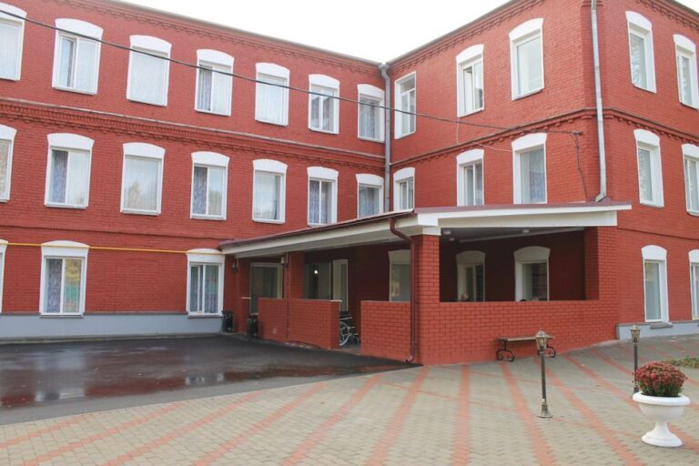 Лучшие пансионаты для пожилых в Москве за 2024 год