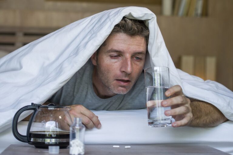 Как правильно вывести человека из запоя в Новороссийске советы и рекомендации