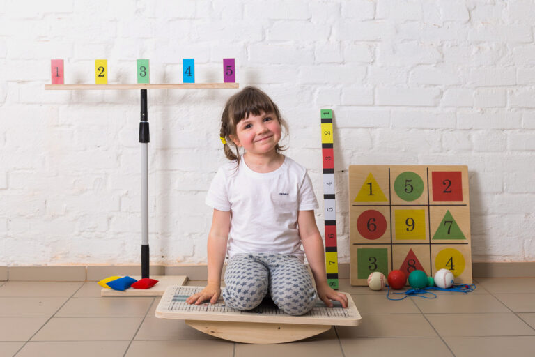 Мозжечковая стимуляция с балансировочным комплексом для улучшения когнитивных функций